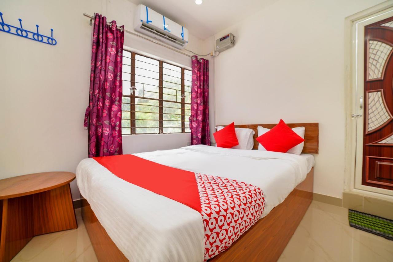 OYO 40893 Hotel Lotus Guwahati Buitenkant foto