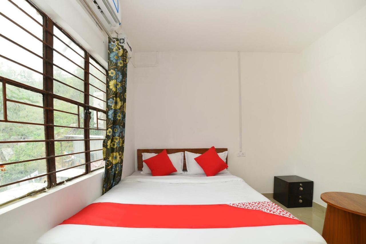 OYO 40893 Hotel Lotus Guwahati Buitenkant foto